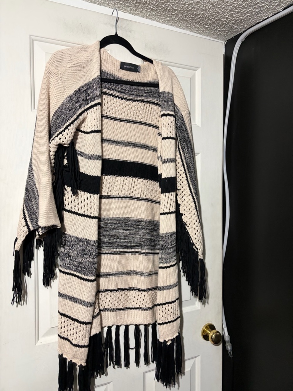 MinkPink fringe cardigan - Picture 2 of 5